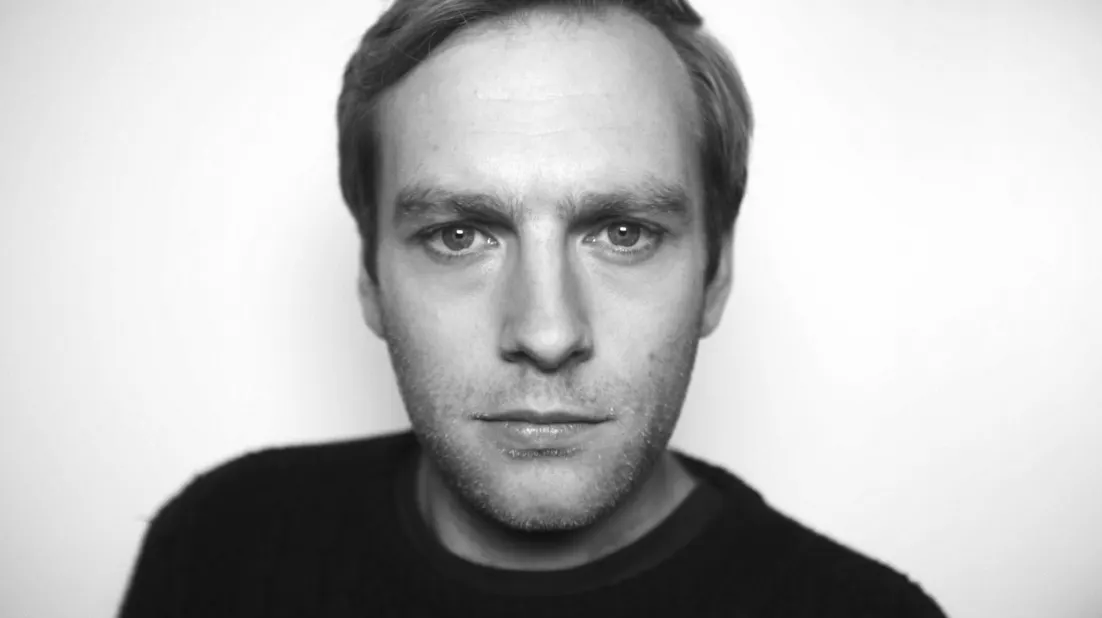 Unlined cast portrait